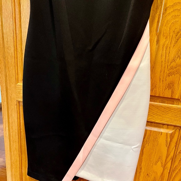 TOMMY HILFIGER woman’s size 6 - Picture 3 of 8